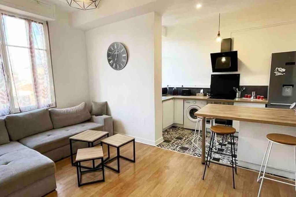 * Le Mistral De Chloe * Apartment การ์กาซอน ภายนอก รูปภาพ