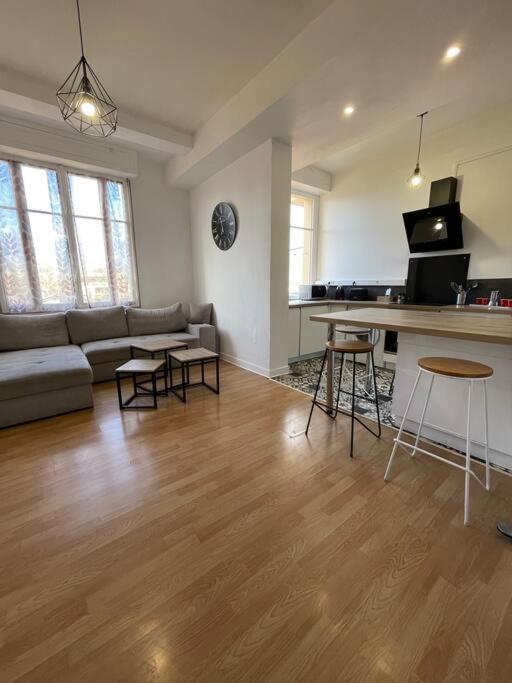 * Le Mistral De Chloe * Apartment การ์กาซอน ภายนอก รูปภาพ